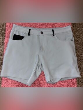 High-Waist Women's Stretch Shorts in Light Gray